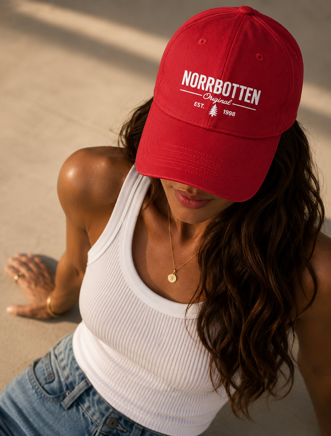 Norrbotten Original  röd – Curved Classic Snapback